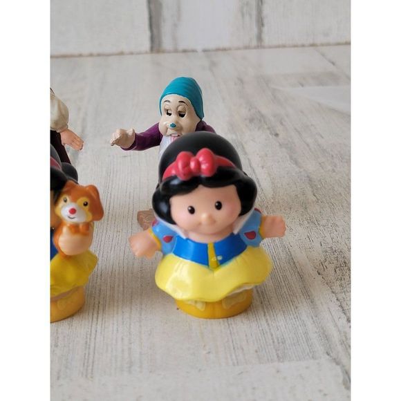 Disney Princess Snow White Prince Charming dwarves playset toy figure - Picture 4 of 11